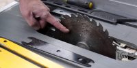 HOW TO CHANGE A TABLE SAW BLADE